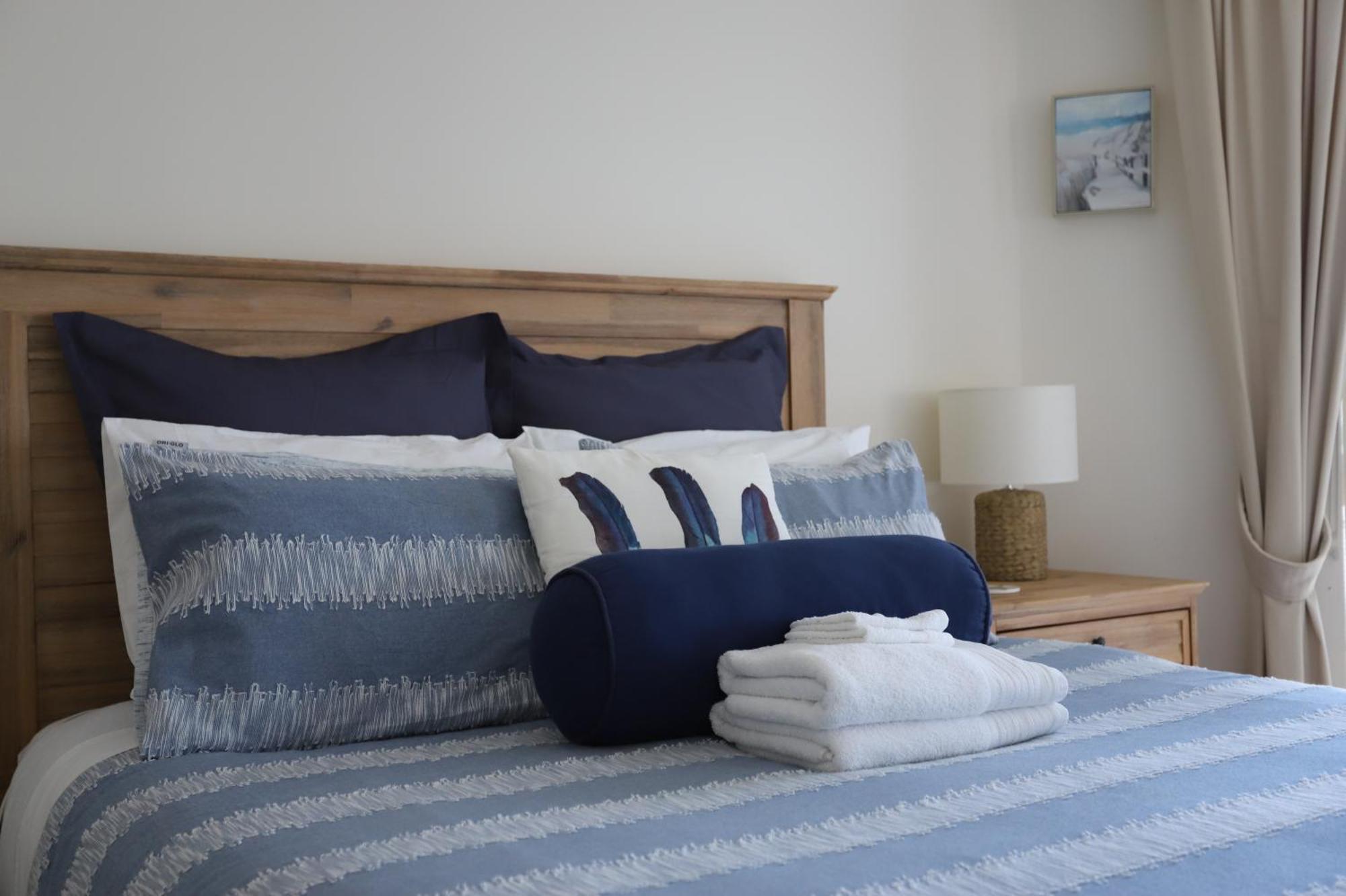 Villa Sea Breeze On The Esplanade à Lakes Entrance Extérieur photo